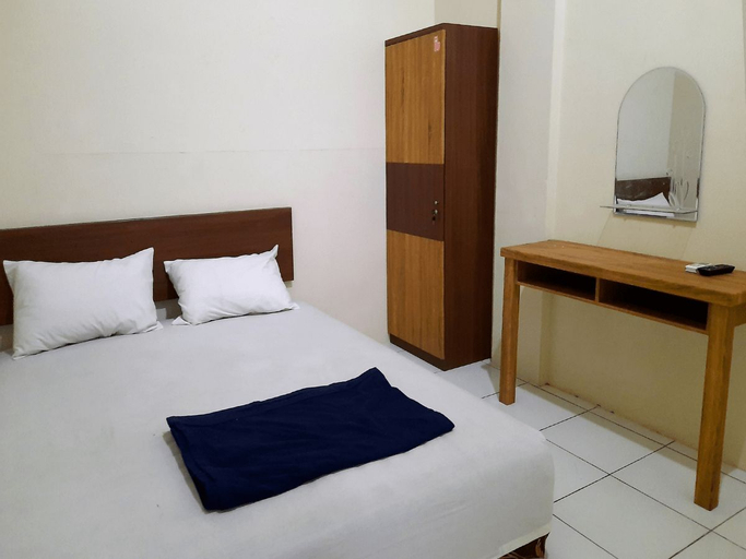SPOT ON 2451 D'kost Unta, Semarang