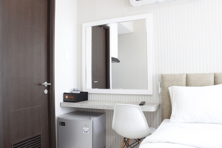 Gorgeous Studio at Mekarwangi Square Apartment with Mountain View By Travelio, Bandung