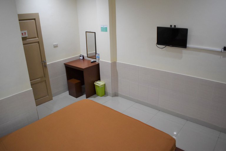 Bedroom 5, Pandan Makmur Inn, Belitung