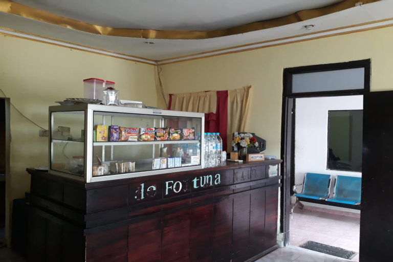 Public Area 5, OYO 3918 Fortuna Hotel, Probolinggo