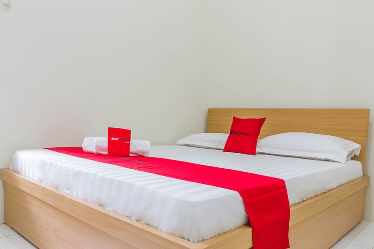 Bedroom 4, RedDoorz near Universitas Siliwangi Tasikmalaya, Tasikmalaya