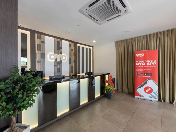Public Area 2, OYO 429 Sunlight Hotel, Kulaijaya
