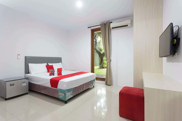 Bedroom 27