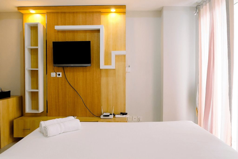 Comfortable and Clean Studio at The Oasis Apartment By Travelio, Cikarang