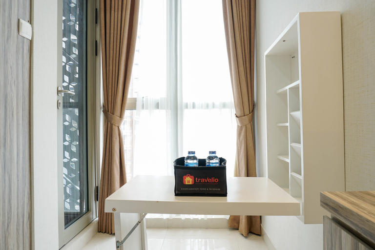 Others, Exclusive and Great Location 1BR Gold Coast Apartment near PIK By Travelio, North Jakarta
