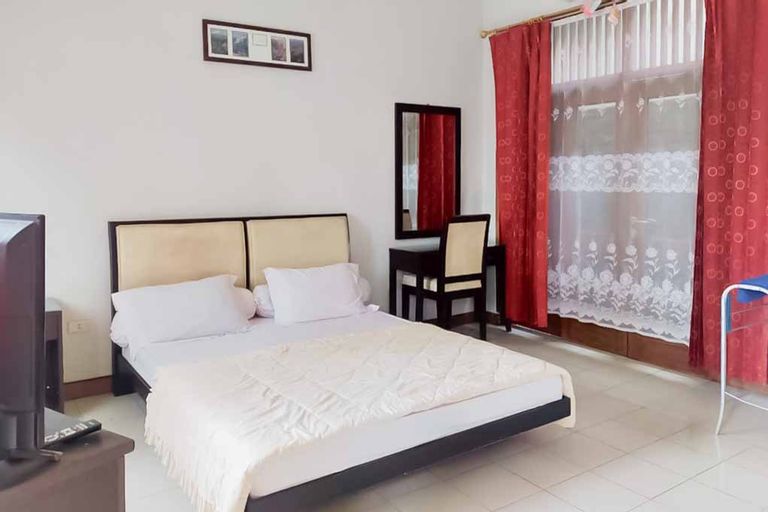 Rumah Pahoman Syariah Mitra RedDoorz, Bandar Lampung