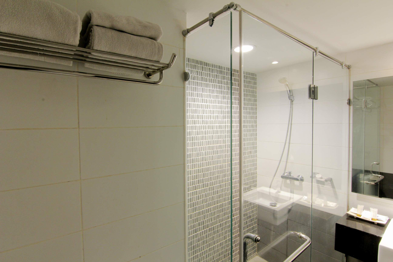 Bathroom 21