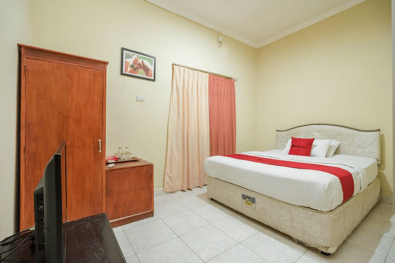 Bedroom 4, RedDoorz @ Jalan lintas Sumatera Lahat, Lahat