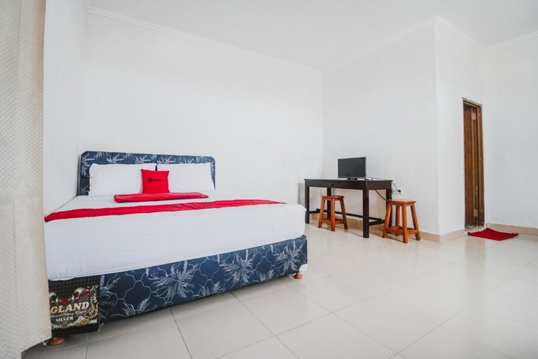 Bedroom 3, RedDoorz @ Malalayang Manado, Manado