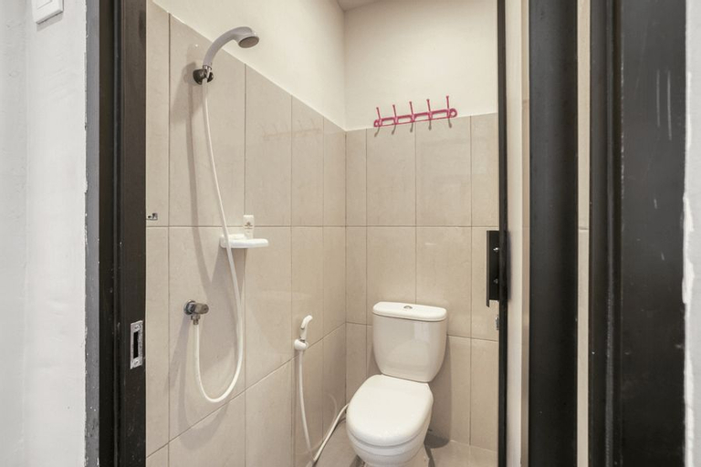 Bathroom 6