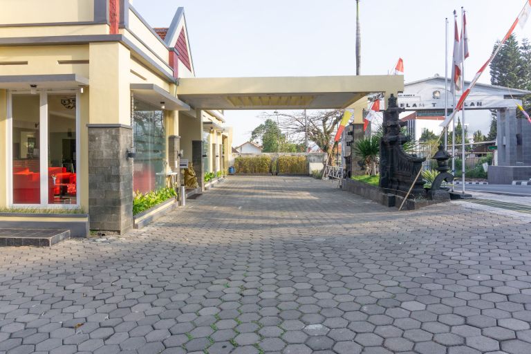 OYO 3712 Hotel Palem Sari, Malang