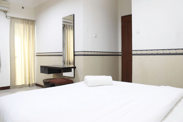 Spacious & Comfy 2BR at Galeri Ciumbuleuit Apartment By Travelio, Bandung