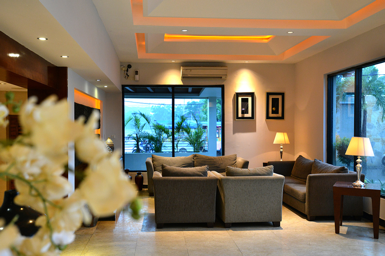 Public Area 9