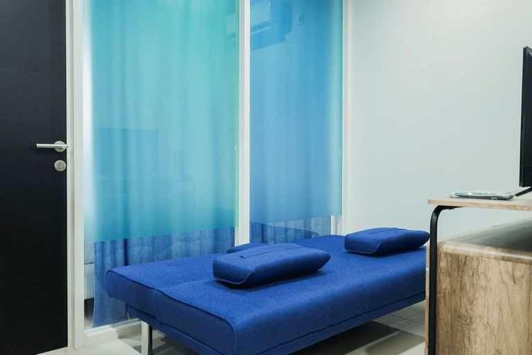 Modern Living 1BR @Atlanta Residences Apartment With City View By Travelio, Depok