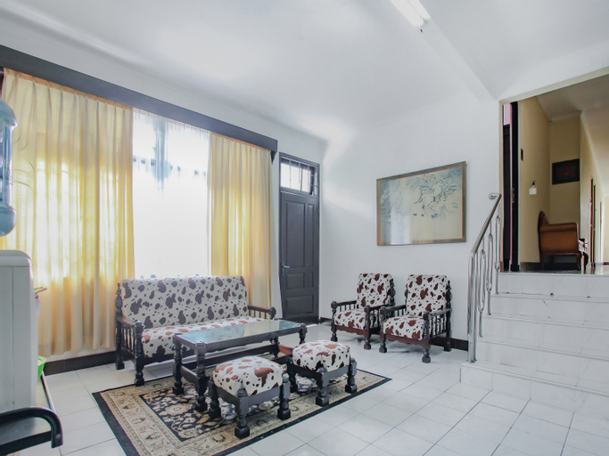 OYO 90091 Wisma Pakuan Syariah, Bogor