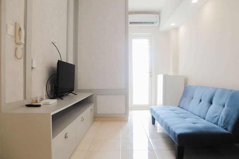 Best Price 2BR Apartment @ Springlake Summarecon By Travelio, Bekasi