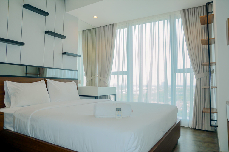 Luxurious and Pleasant 2BR Branz BSD City Apartment By Travelio, South Tangerang