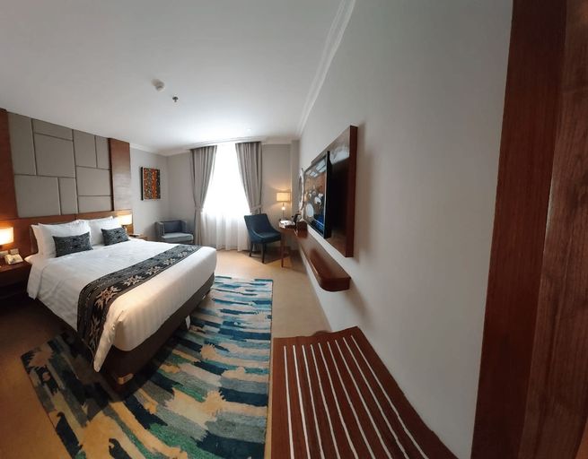 SOTIS Hotel Kemang, Jakarta - Tap to explore photos
