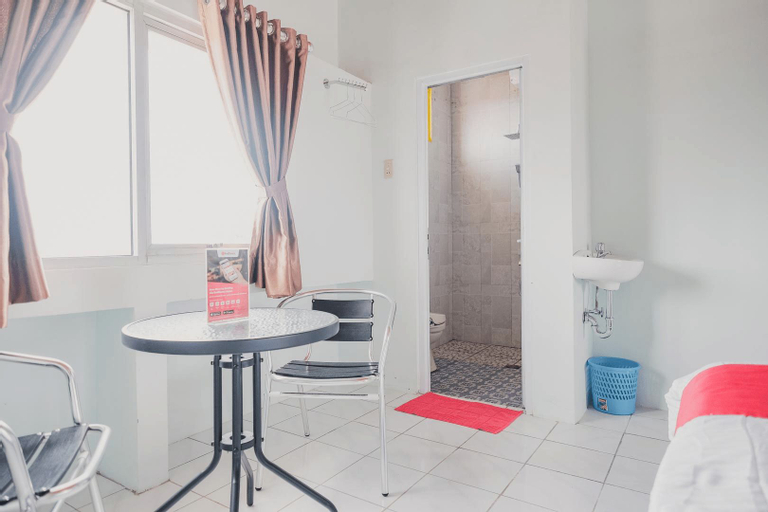 Bedroom 3, RedDoorz @ Jalan Pangeran Antasari Lampung 2, Bandar Lampung