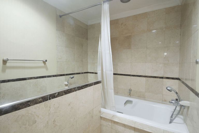 Apartment Istana Sahid by Aparian, Central Jakarta