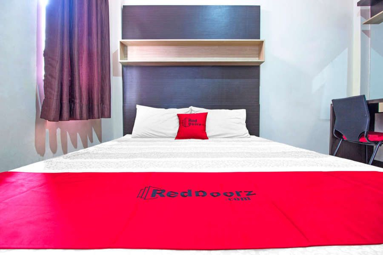 Bedroom 5, RedDoorz Plus near Isola UPI, Bandung