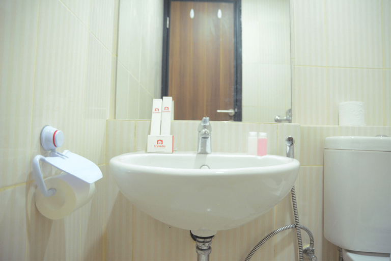 Bedroom 4, Simply Studio Room @ Annora Living Apartment Tangerang By Travelio, Tangerang