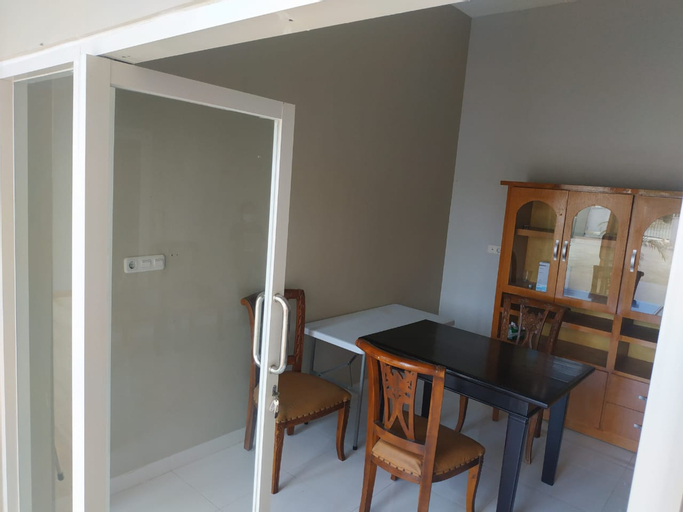 Nietsa Guest House Syariah Palu, Palu