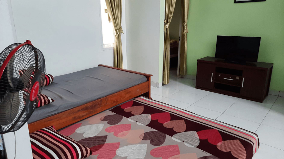 Bedroom 4, Fajri Homestay Cilacap, Cilacap