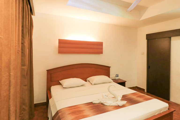 Bedroom 13