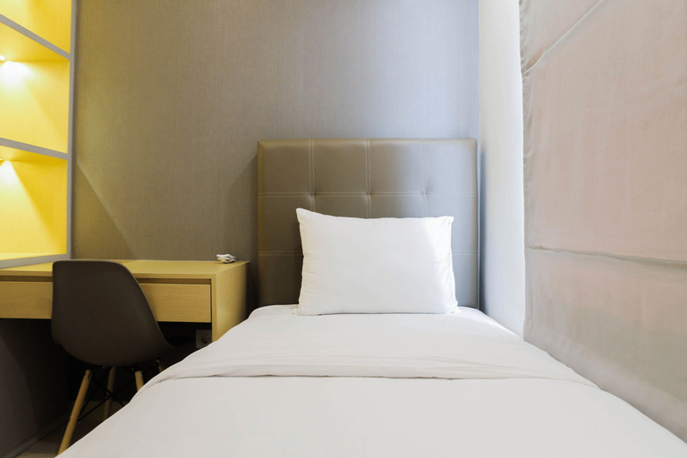 Bedroom 5, Best Price 2BR Apartment @ Springlake Summarecon By Travelio, Bekasi