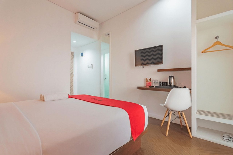 Bedroom 18