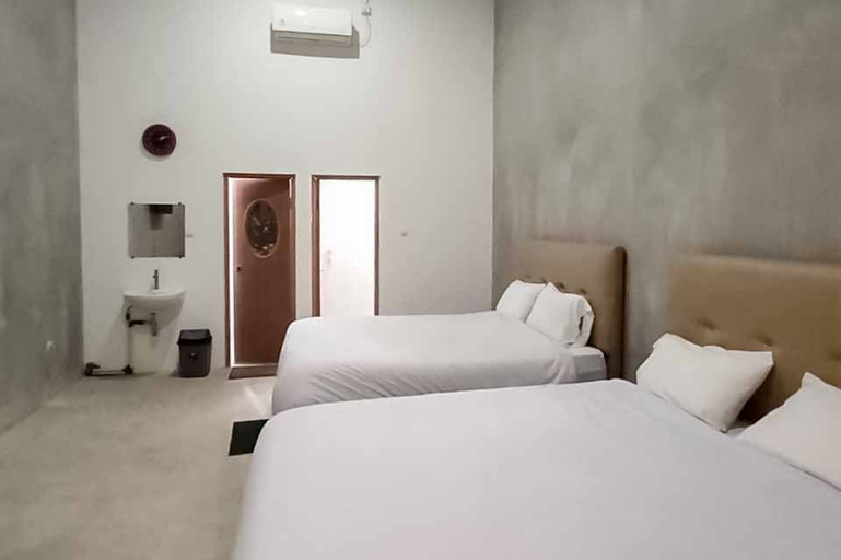 Bedroom 6