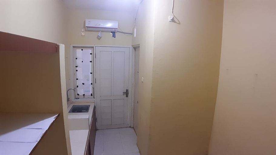 KoolKost Syariah near Universitas Hasanuddin Makassar (Minimum Stay 6 Nights), Maros