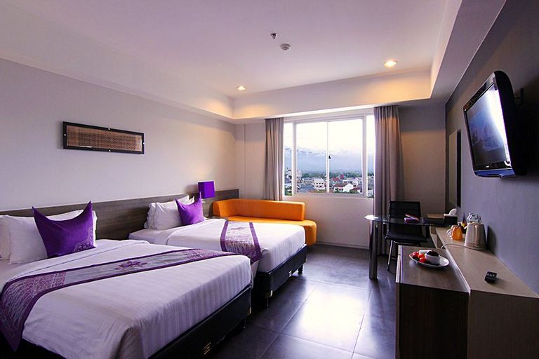 Bedroom 8