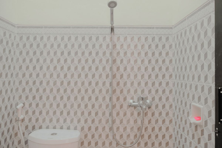 Bathroom 2, Rahayu Residence Syariah, Kediri