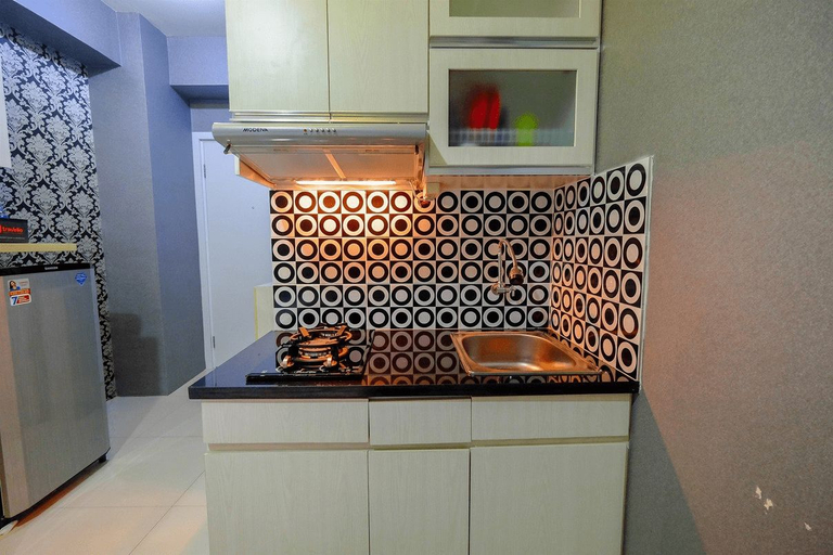 Others, Furnished Studio Green Pramuka City Apartment By Travelio, Jakarta Pusat