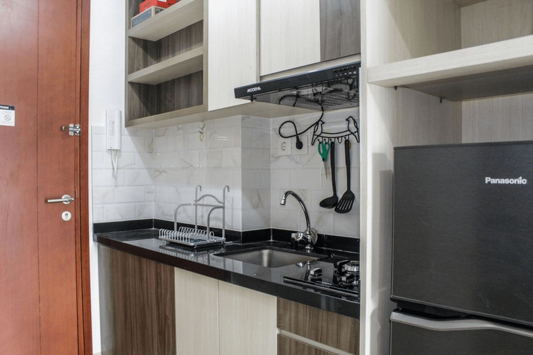 Others 4, Comfy and Strategic Studio Signature Park Grande Apartment By Travelio, Jakarta Timur