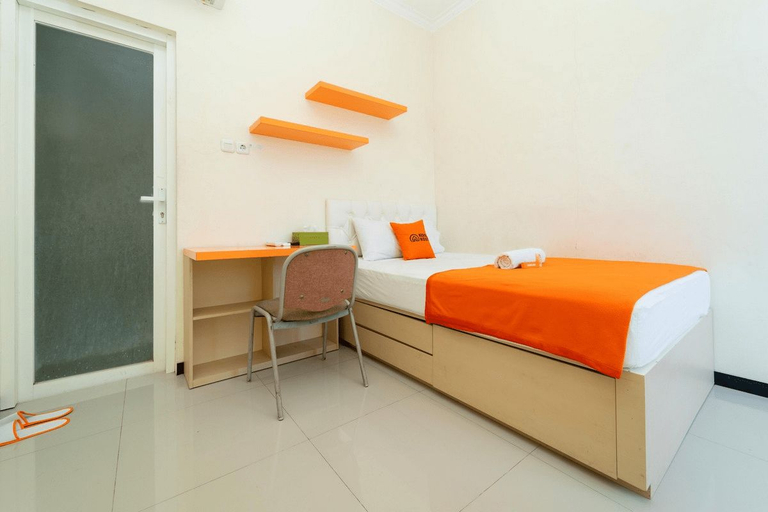 Bedroom 5, Jardin Smart Residence, Malang