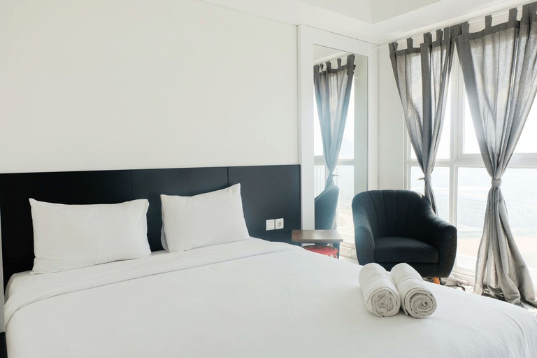 Bedroom 5, Trendy Studio Room at Casa De Parco Apartment By Travelio, South Tangerang