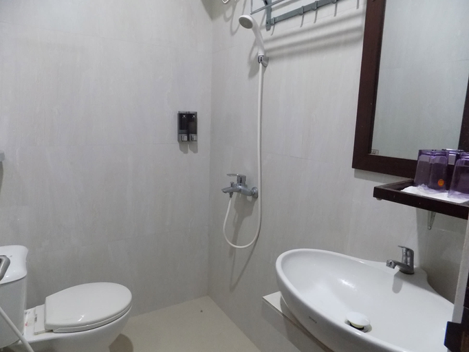 Bedroom 5, Auliya Wisma & Cafe, Kolaka Utara