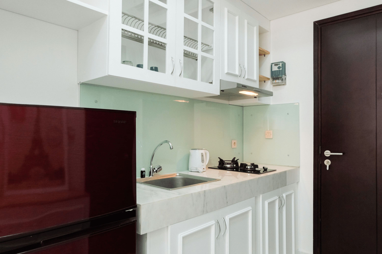 Others 3, Best Price Studio at Casa De Parco Apartment By Travelio, Tangerang