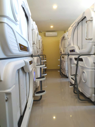 On The Go Capsule Hotel RedPartner, Bandung