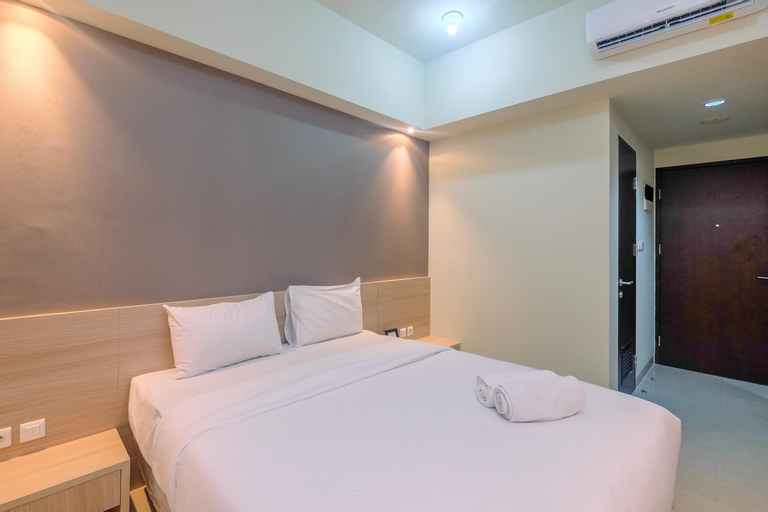 New Furnished with Cozy Stay @ Studio Mustika Golf Residence Apartment By Travelio, Cikarang
