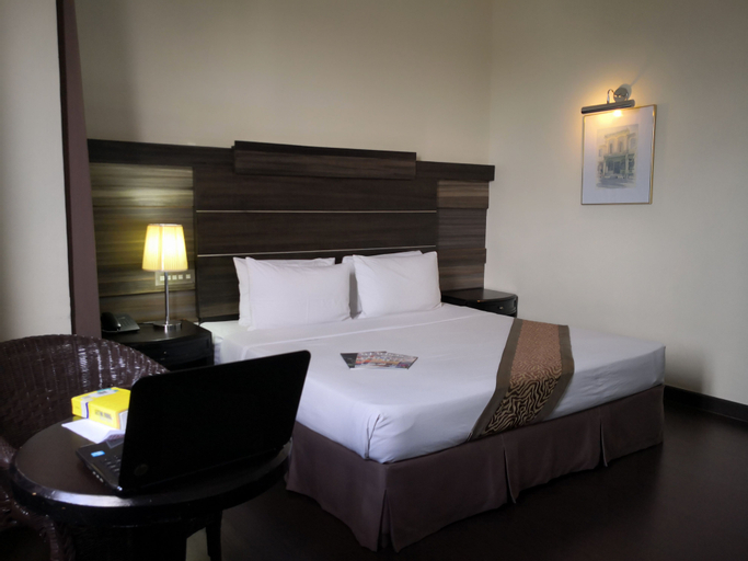 Bedroom 15