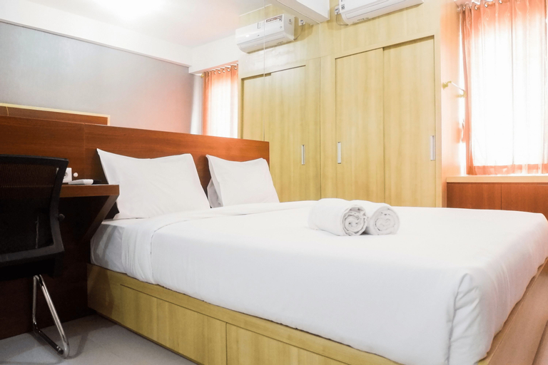 Bedroom 4, Comfy Studio Apartment at Menara Rungkut By Travelio, Surabaya