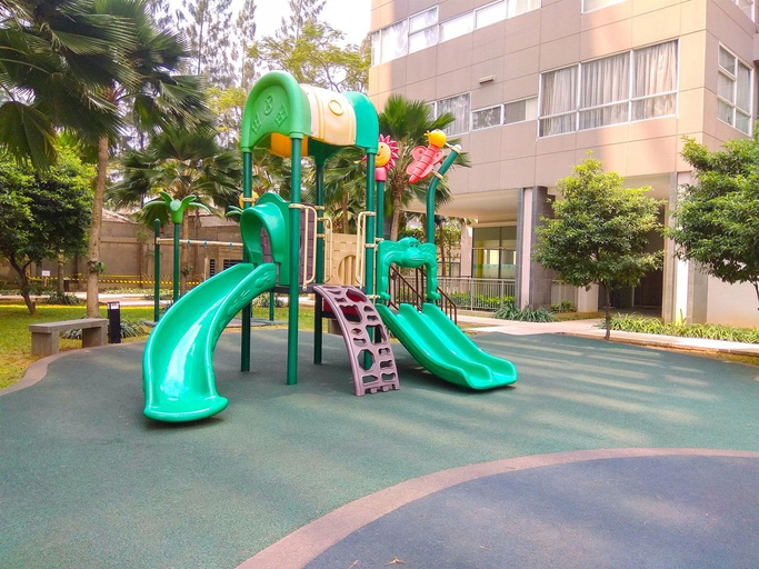 Family & Kids, Spacious and Strategic 3BR One Park Gandaria Apartment By Travelio, Jakarta Selatan