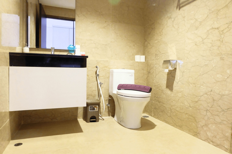 Bedroom 4, Best North 1BR L'Avenue Apartment by Travelio, South Jakarta