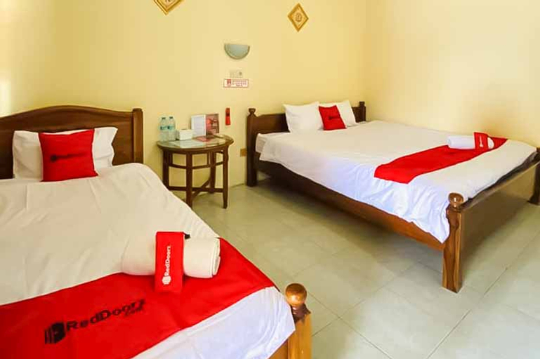 RedDoorz Syariah near T1 Juanda Airport 2, Surabaya
