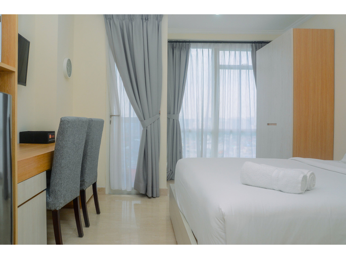 Pleasant and Simply Studio Room Menteng Park Apartment By Travelio, Central Jakarta