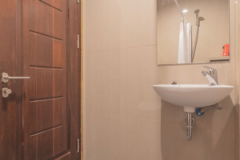 Bathroom 4